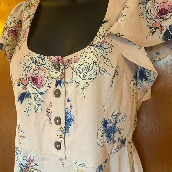 Xhiliration Floral Boho Mini Dress - Romantic Summer Essential Button Front - Picture 14 of 16